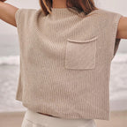 Solid color knitted two-piece set for women.