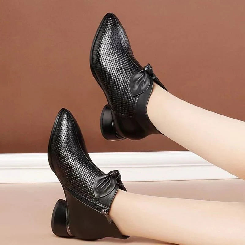 Fashion women's shoes made of genuine leather with high heels