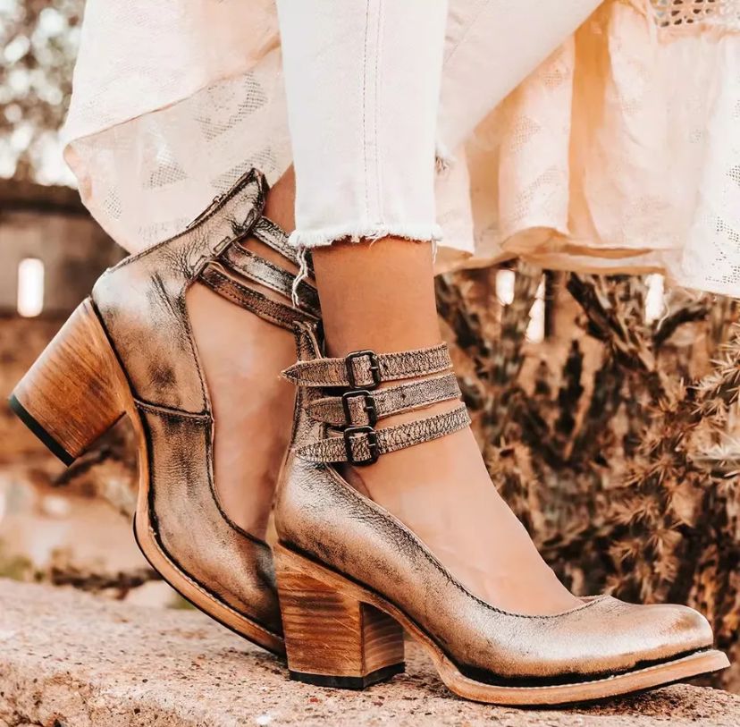 Elena | Sandalias vintage con tacón