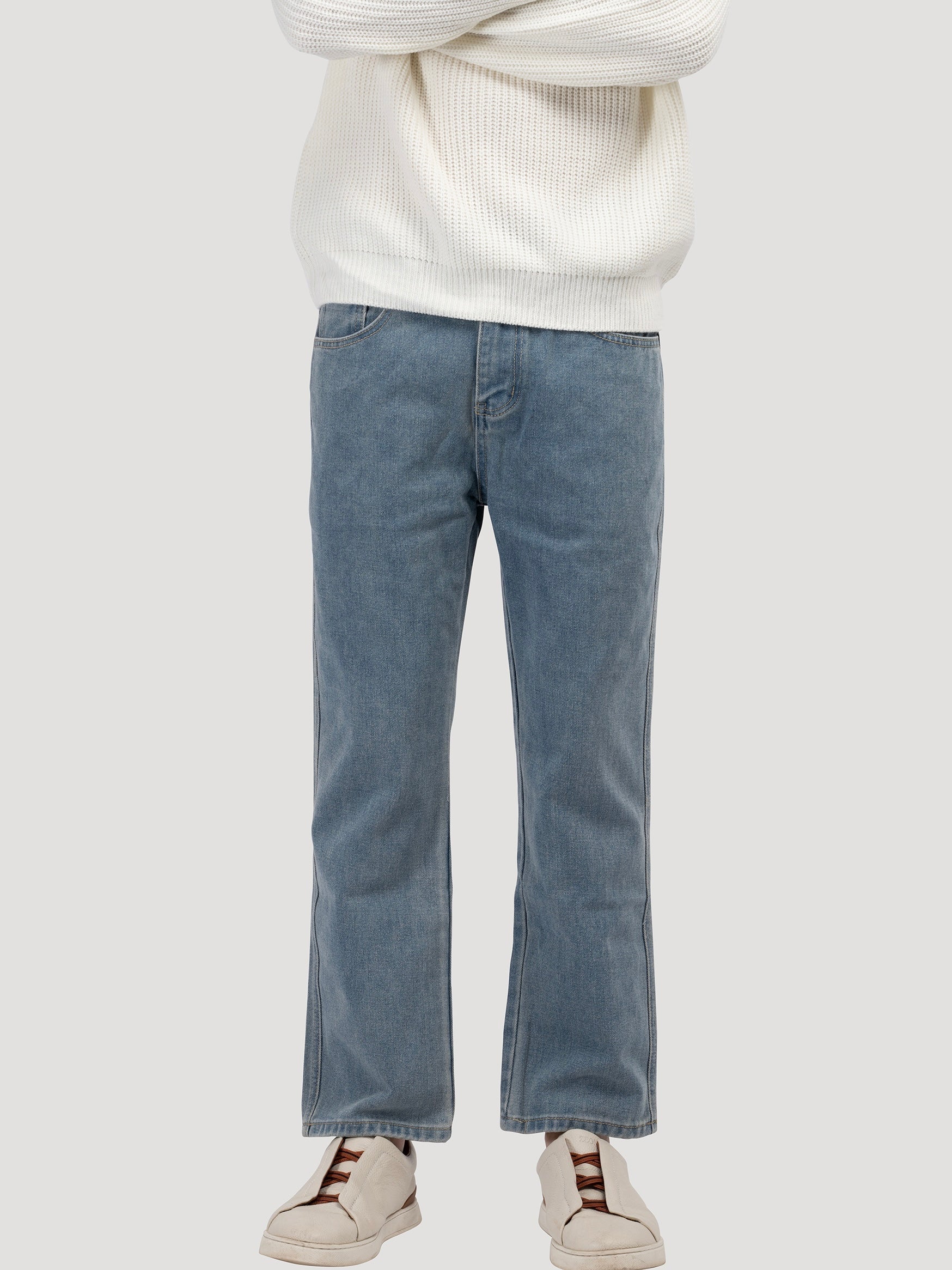 GUMI Jeans