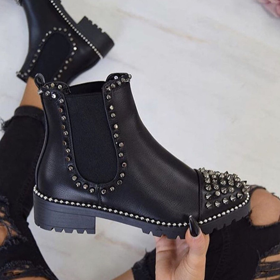 Botines tachas Soul®️
