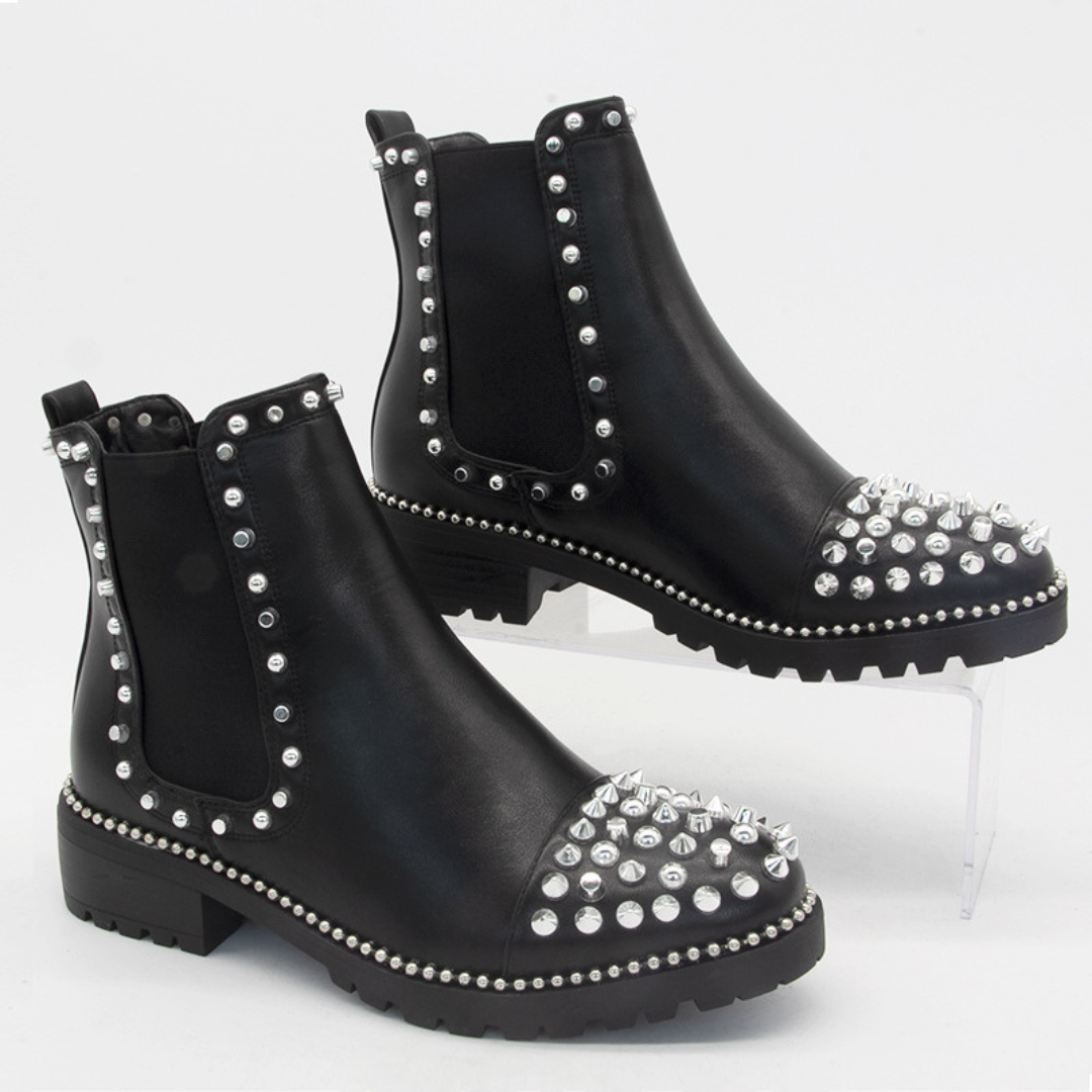 Botines tachas Soul®️