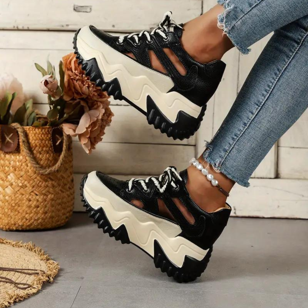 Ergo Diva track shoes