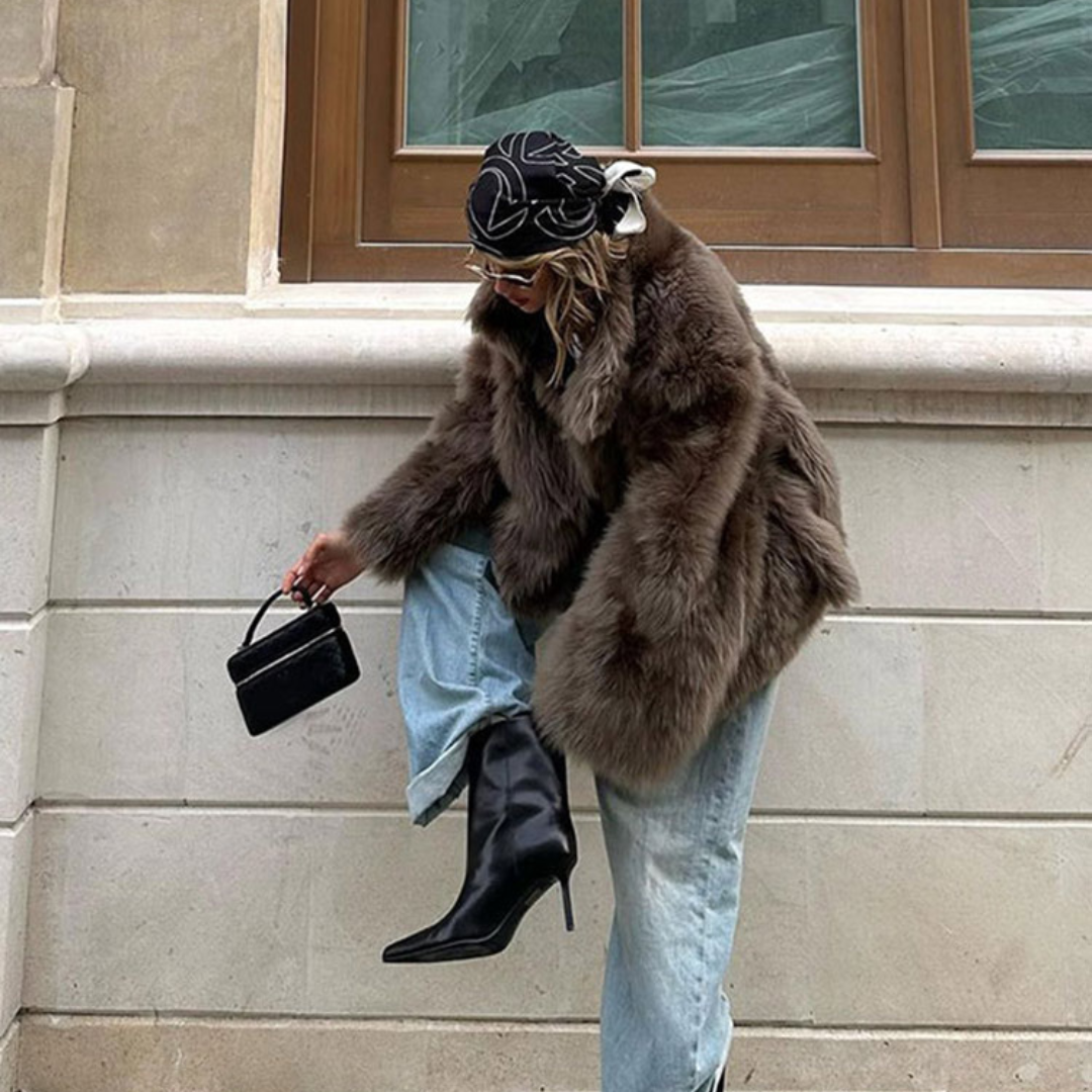 Short fur coat