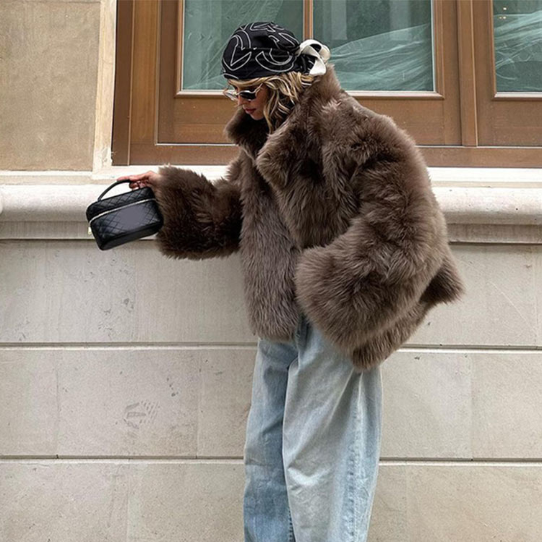 Short fur coat