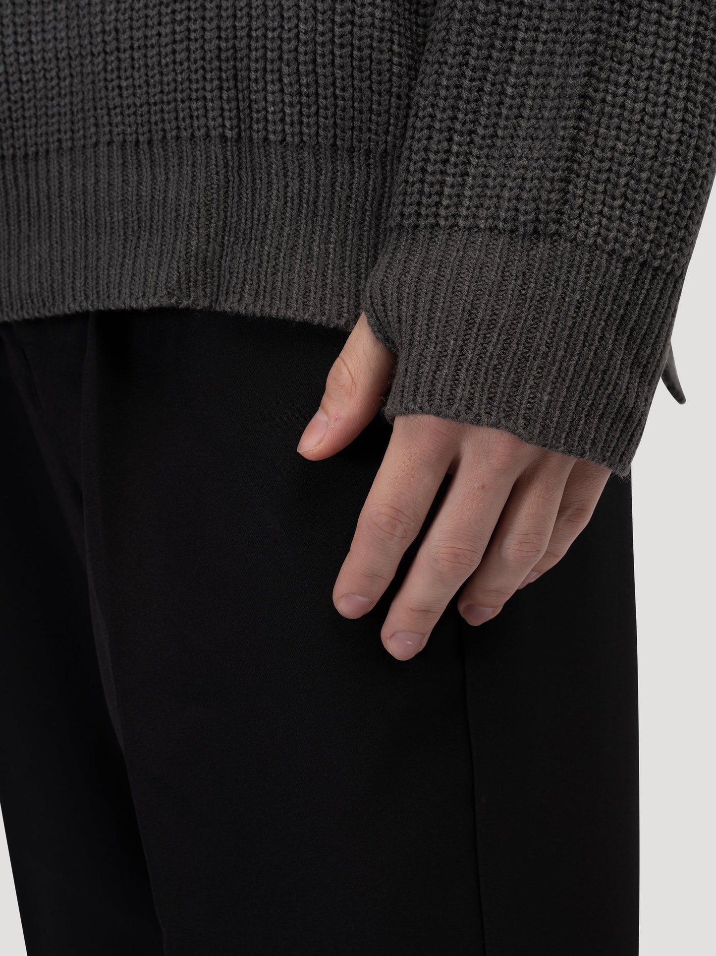 Suéter acanalado MOKPO