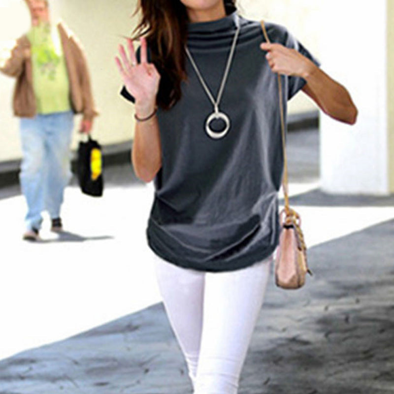 Camiseta de cuello alto con mangas abullonadas.