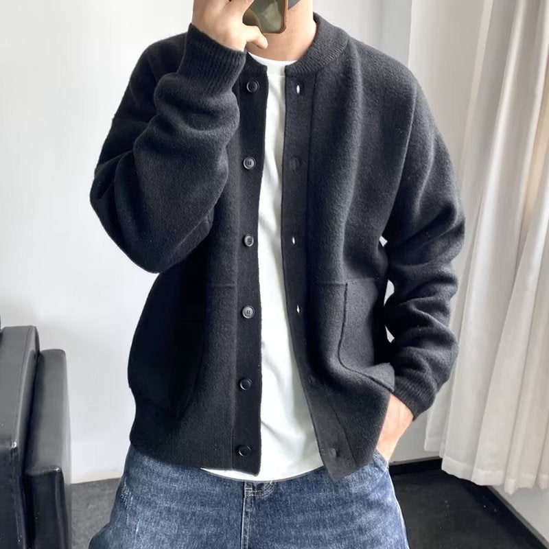 Aäron | Comfortable and Elegant Sweater