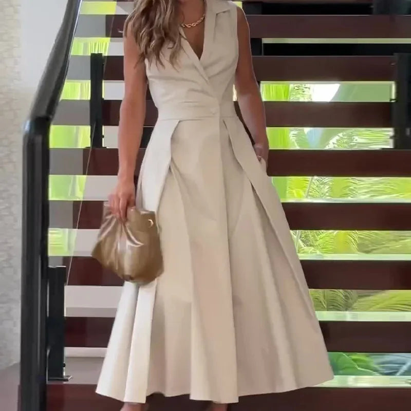 Leire™ Dress: Elegance and Classic Style