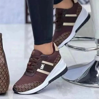 Tenis MK